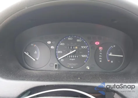 2000 Honda Civic Value Package from USA, damaged, VIN 2HGEJ6618YH579477